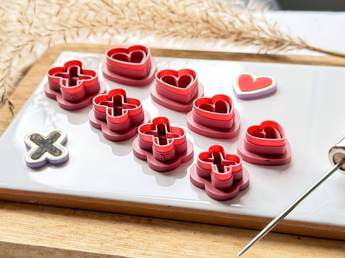 Side view ofromanic valentines clay cutter set