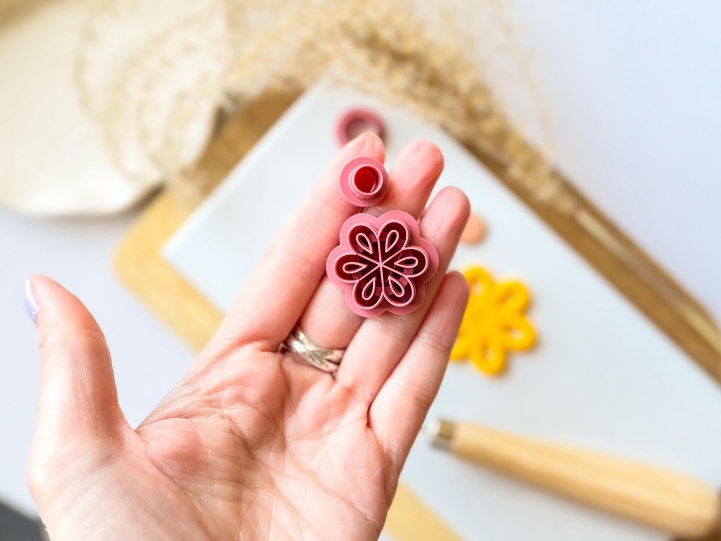 Flower Clay cutter small in hand