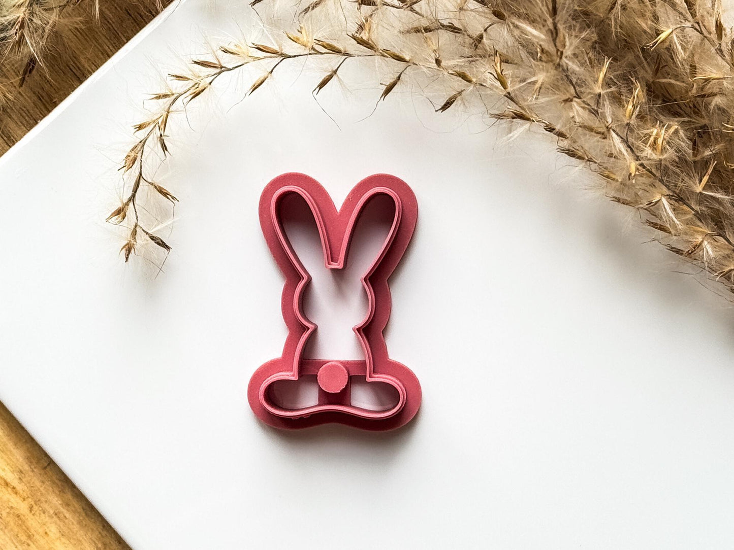 Single pink straight eared easter bunny