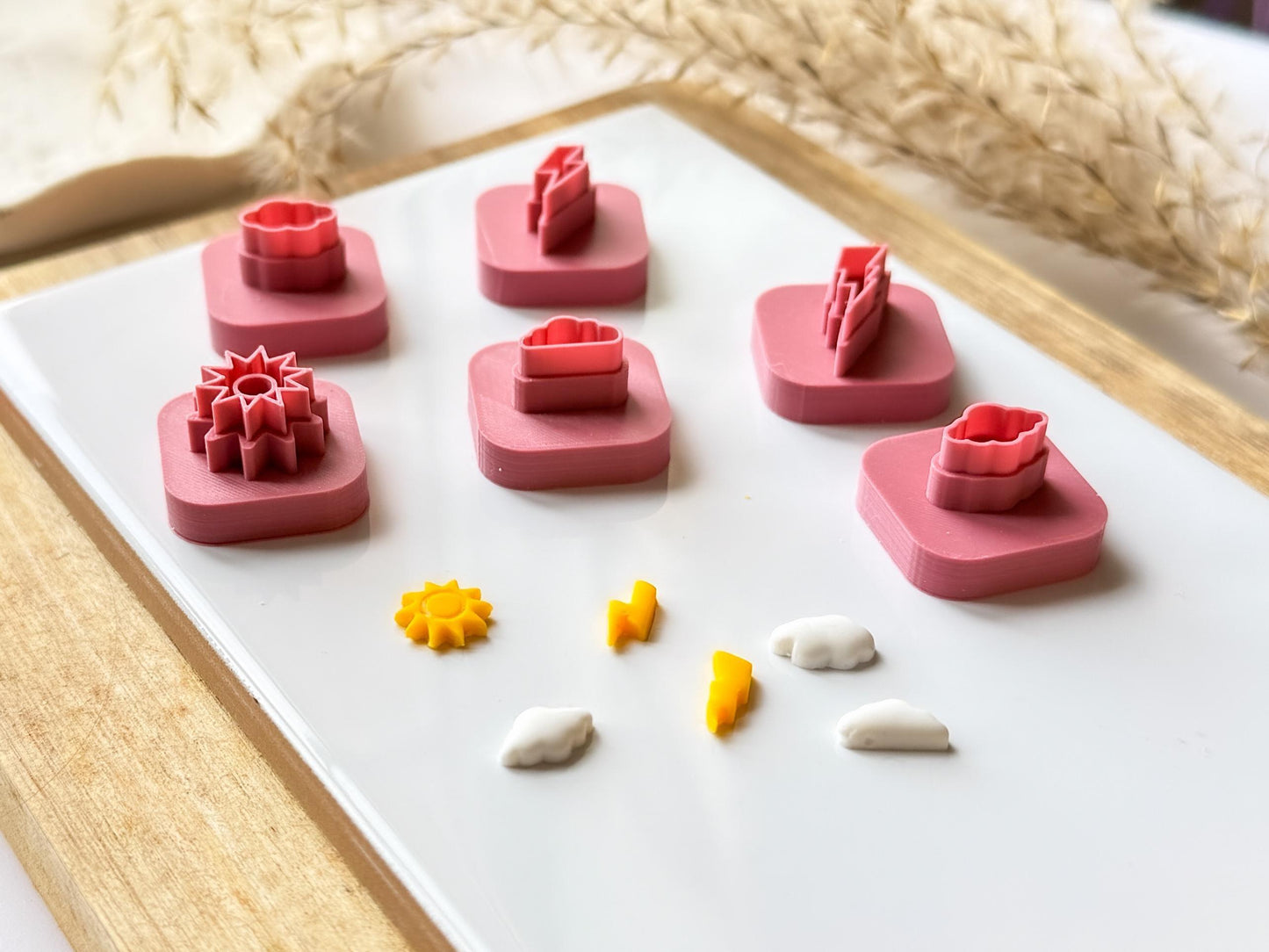 weather clay cutter set side view