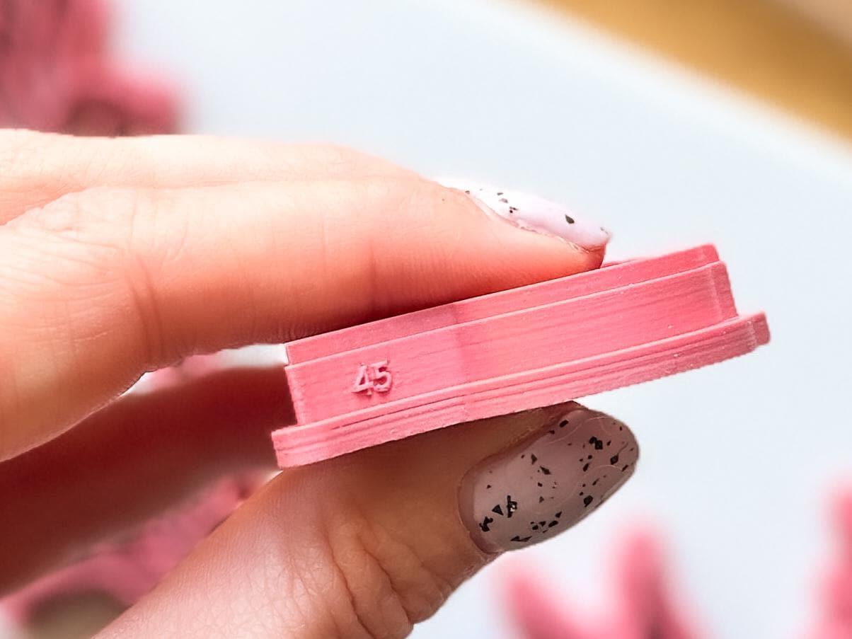 Clay cutter with size printed on the side