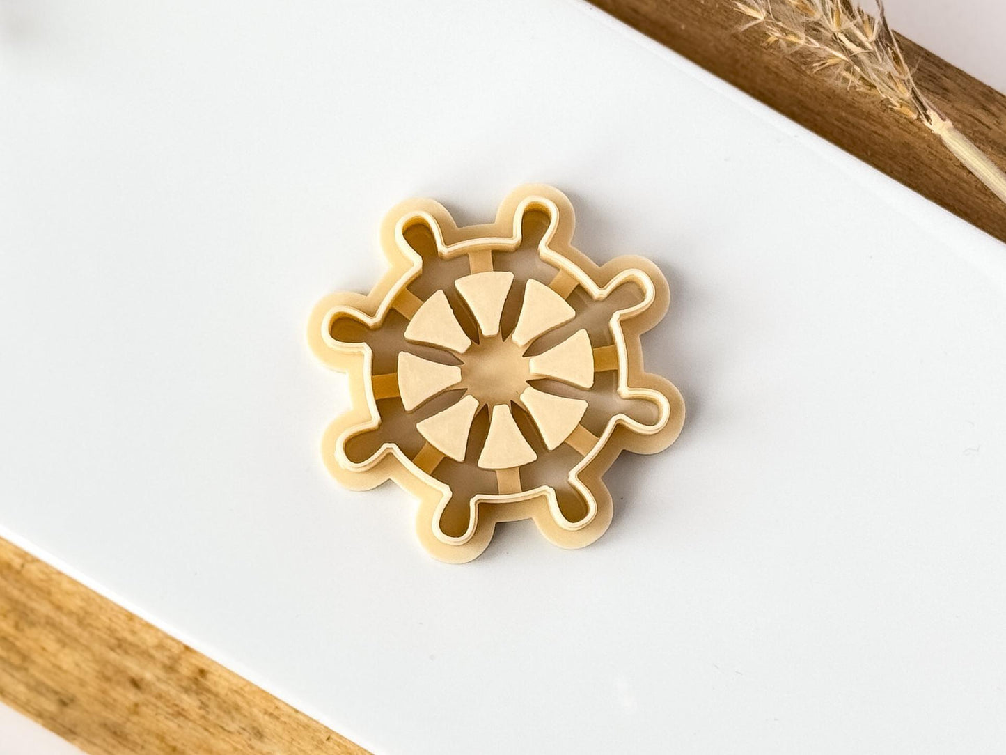 single circular boat wheel polymer clay or silver clay cutter