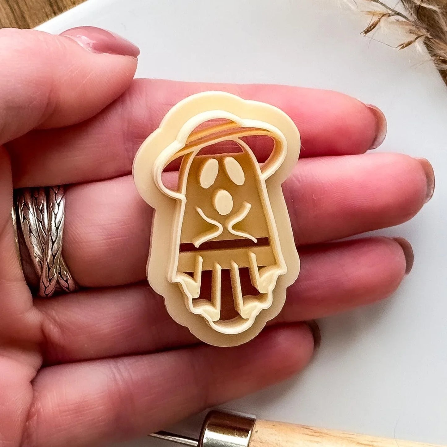 Ghost Clay Cutter, summer ghost themed cutter for use with polymer clay, cute ghost clay cutter, summer ghost, various sizes, UK made-Gothic / Alt Cutters