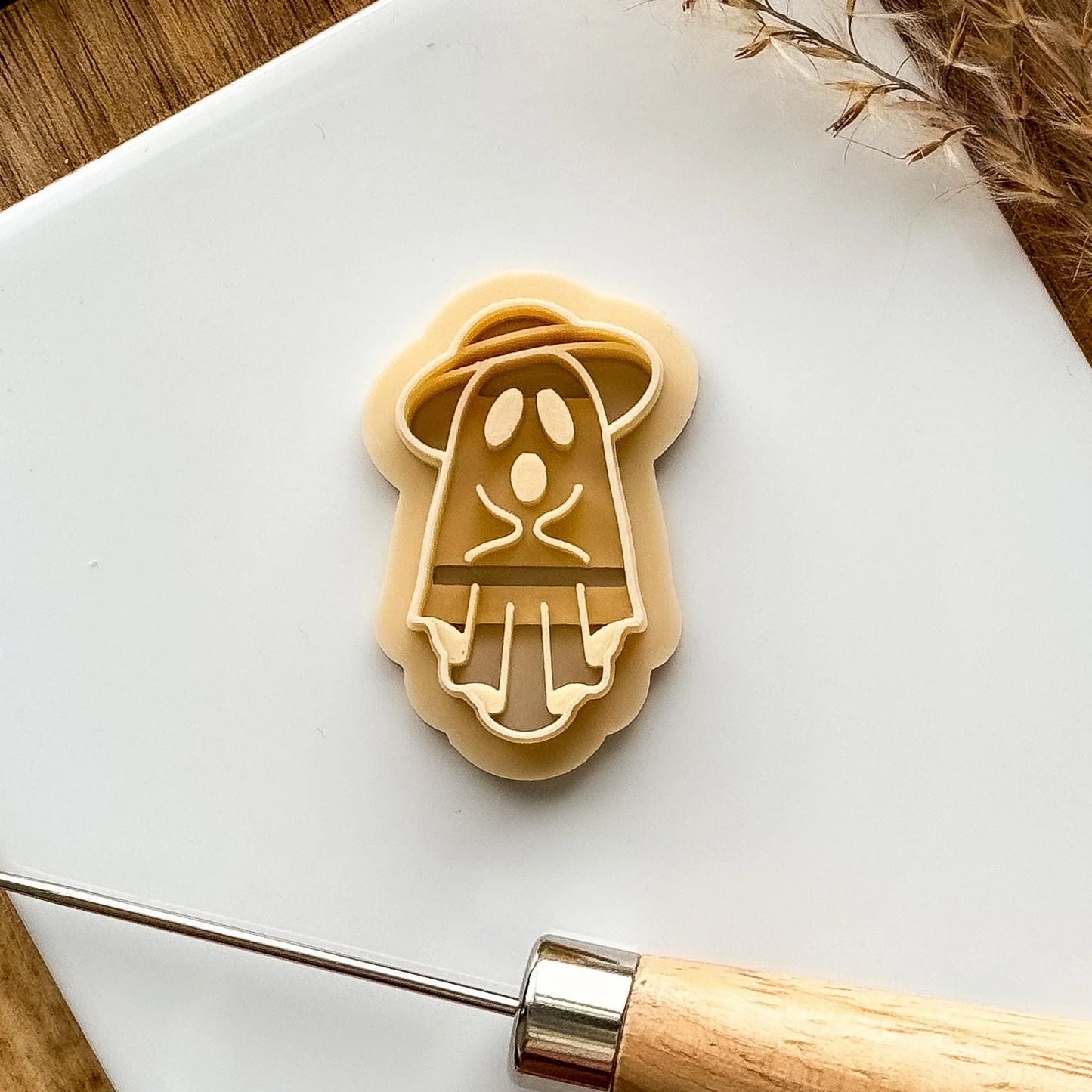 Ghost Clay Cutter, summer ghost themed cutter for use with polymer clay, cute ghost clay cutter, summer ghost, various sizes, UK made-Gothic / Alt Cutters