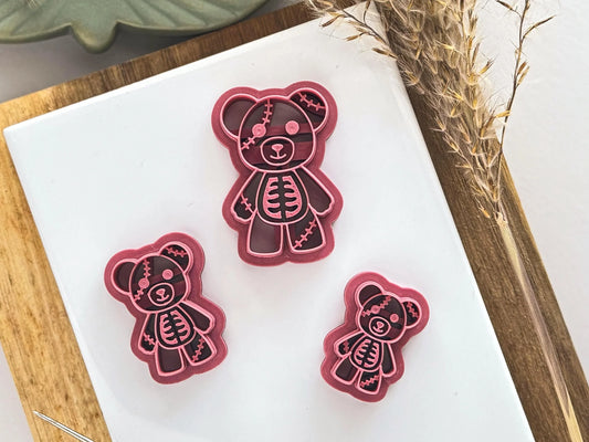 Different sizes of scary skeleton teddy bear cutter with debossed bones and scars details