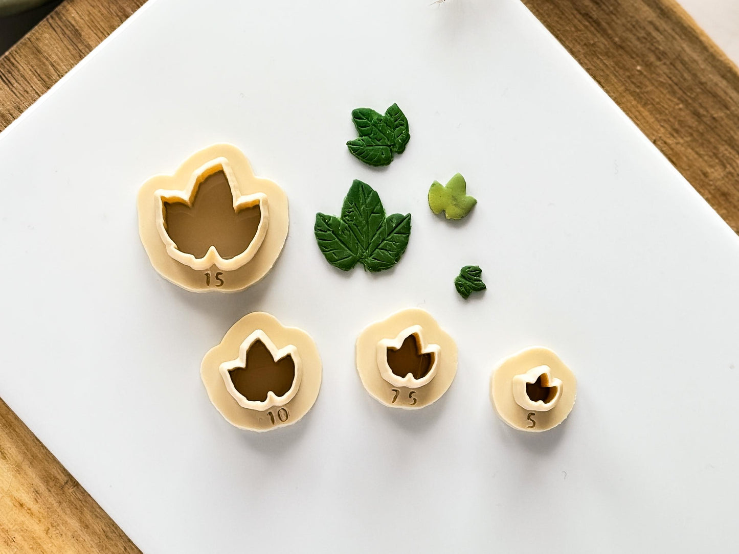 Micro Grape Leaf Clay Cutters, set of 40.5 - 1.5 cm leaf cutters for Polymer clay and silver clay-Micro Clay Cutters