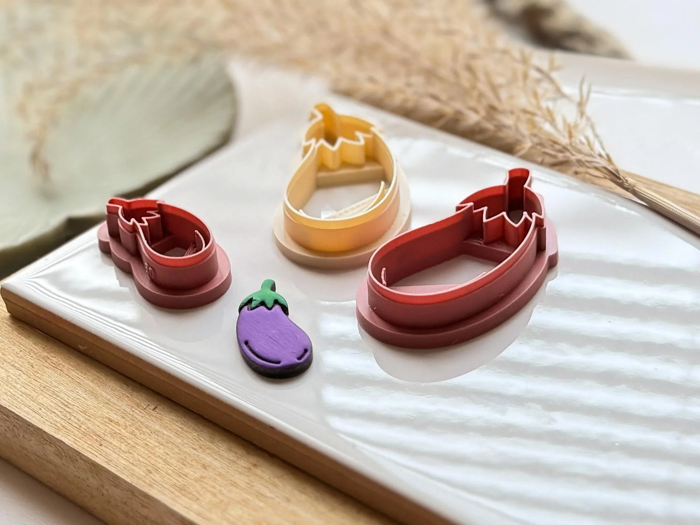 Aubergine Clay Cutter, eggplant shaped cutter for polymer clay and silver clay, 5 sizes to choose from, Made in the UK-Food Themed Cutters