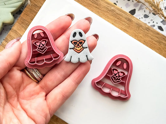 Halloween Ghost Clay Cutter, cute Halloween ghost holding pumpkin, cutter for polymer and silver clay, printed in the FC studio-Gothic / Alt Cutters