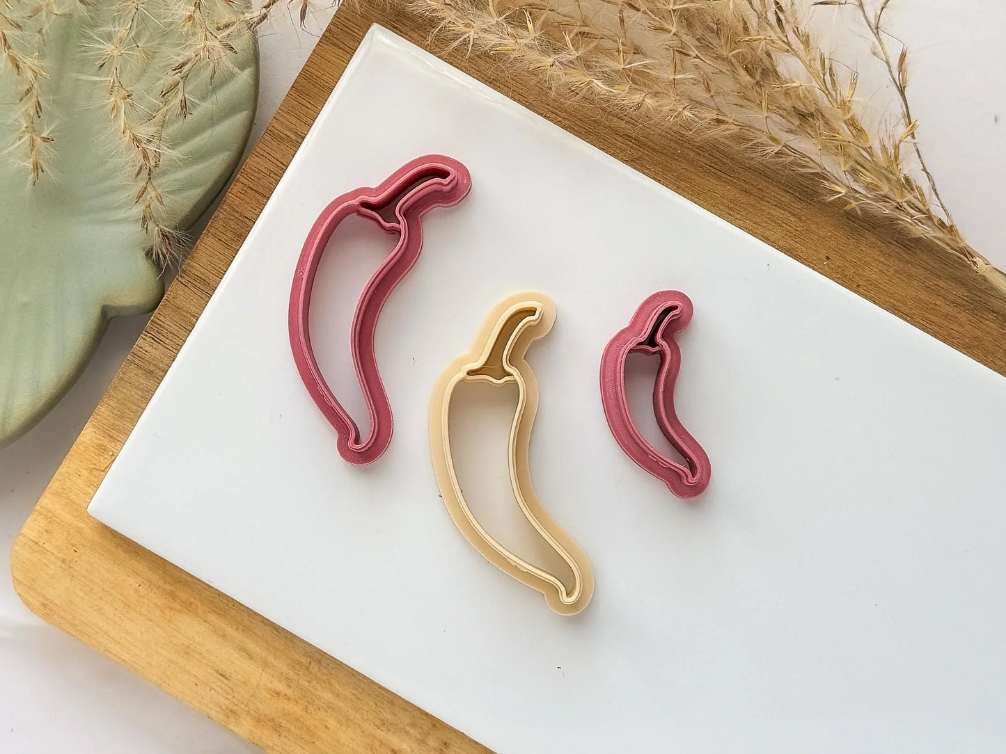 Chili Pepper Clay Cutter Rounded, detailed spicy chili shaped cutter for clay, 5 sizes to choose from, Made in the UK-Food Themed Cutters