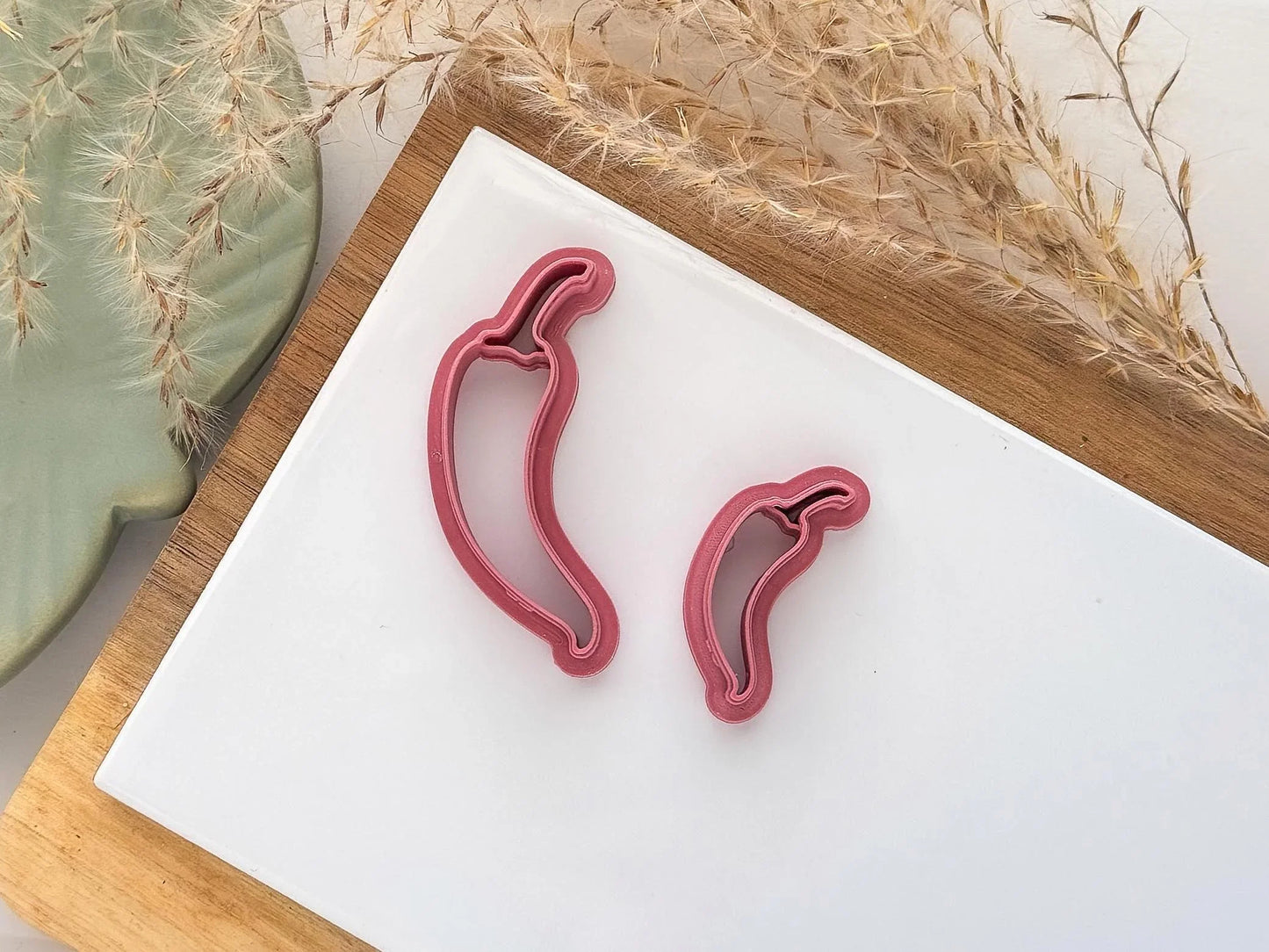Chili Pepper Clay Cutter Rounded, detailed spicy chili shaped cutter for clay, 5 sizes to choose from, Made in the UK-Food Themed Cutters