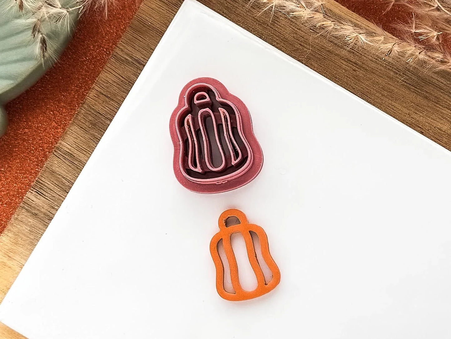Polymer Clay Cutter Set of Pumpkins, 4 different outline style pumpkin shapes, various sizes-Halloween / Goth Cutters