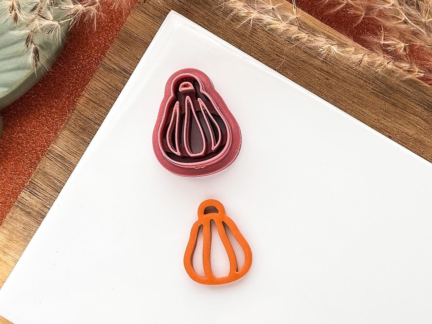Polymer Clay Cutter Set of Pumpkins, 4 different outline style pumpkin shapes, various sizes-Halloween / Goth Cutters