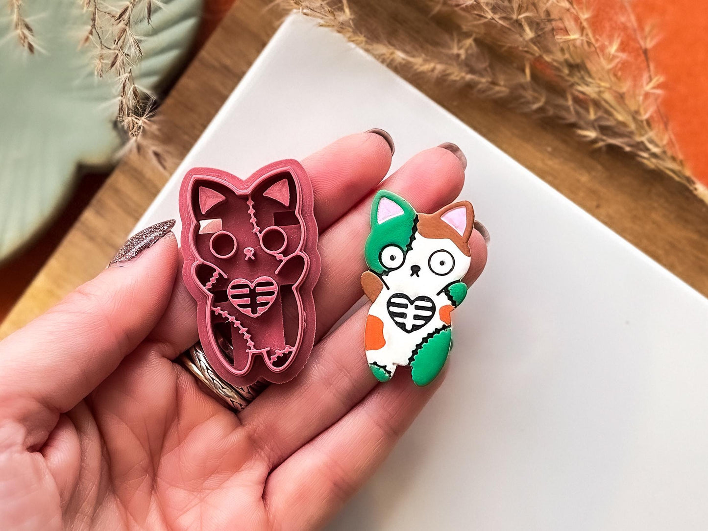 Zombie Cat Clay Cutter 2, spooky cute Halloween cutter for polymer clay and silver clay, various sizes, UK made-Halloween / Goth Cutters