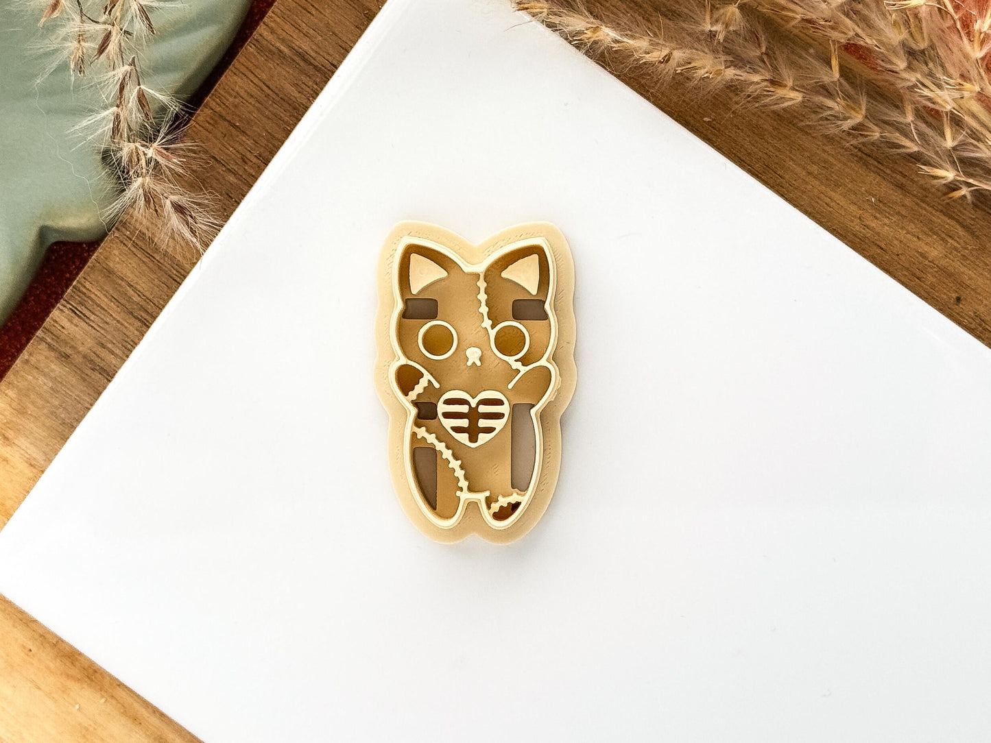 Zombie Cat Clay Cutter 2, spooky cute Halloween cutter for polymer clay and silver clay, various sizes, UK made-Halloween / Goth Cutters