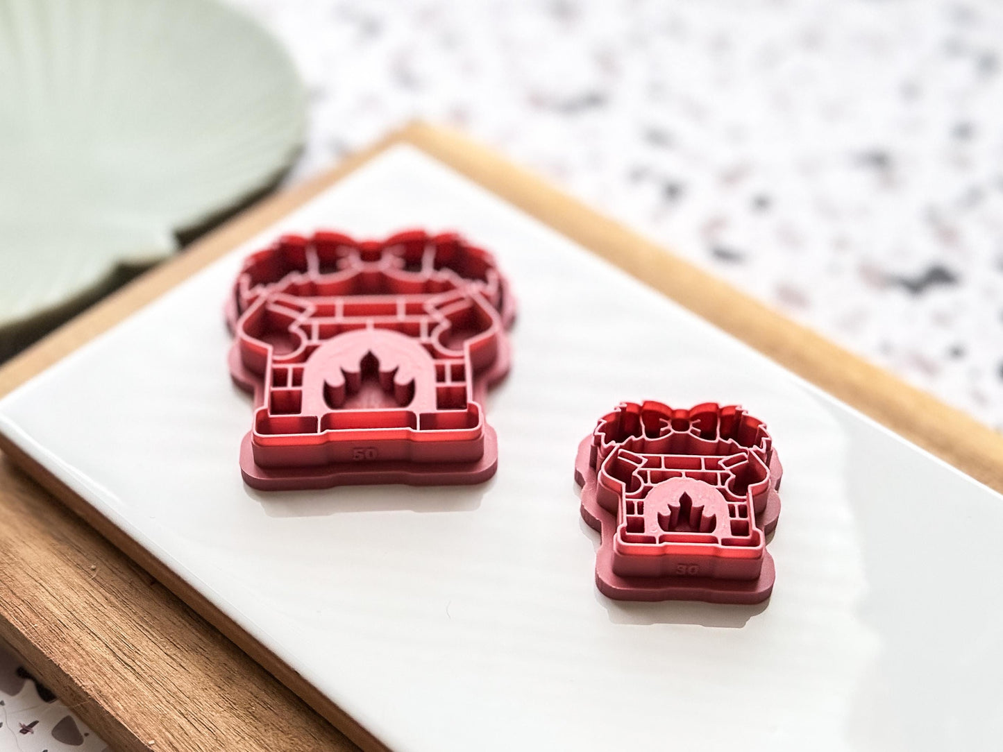Festive Fireplace Clay Cutter: Plastic Cutting Tool For Clay And Fondant, 3 - 5 cm-Christmas / Winter