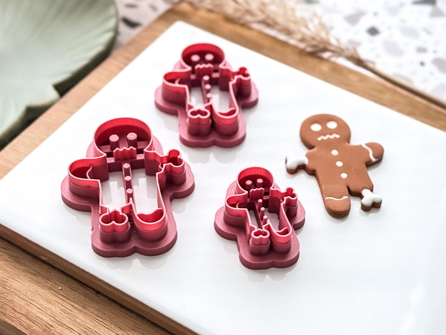 Zombie Gingerbread Man Cutter: Gothic Christmas Design For Polymer Clay, 2.5 - 4.5 cm-Halloween / Goth Cutters