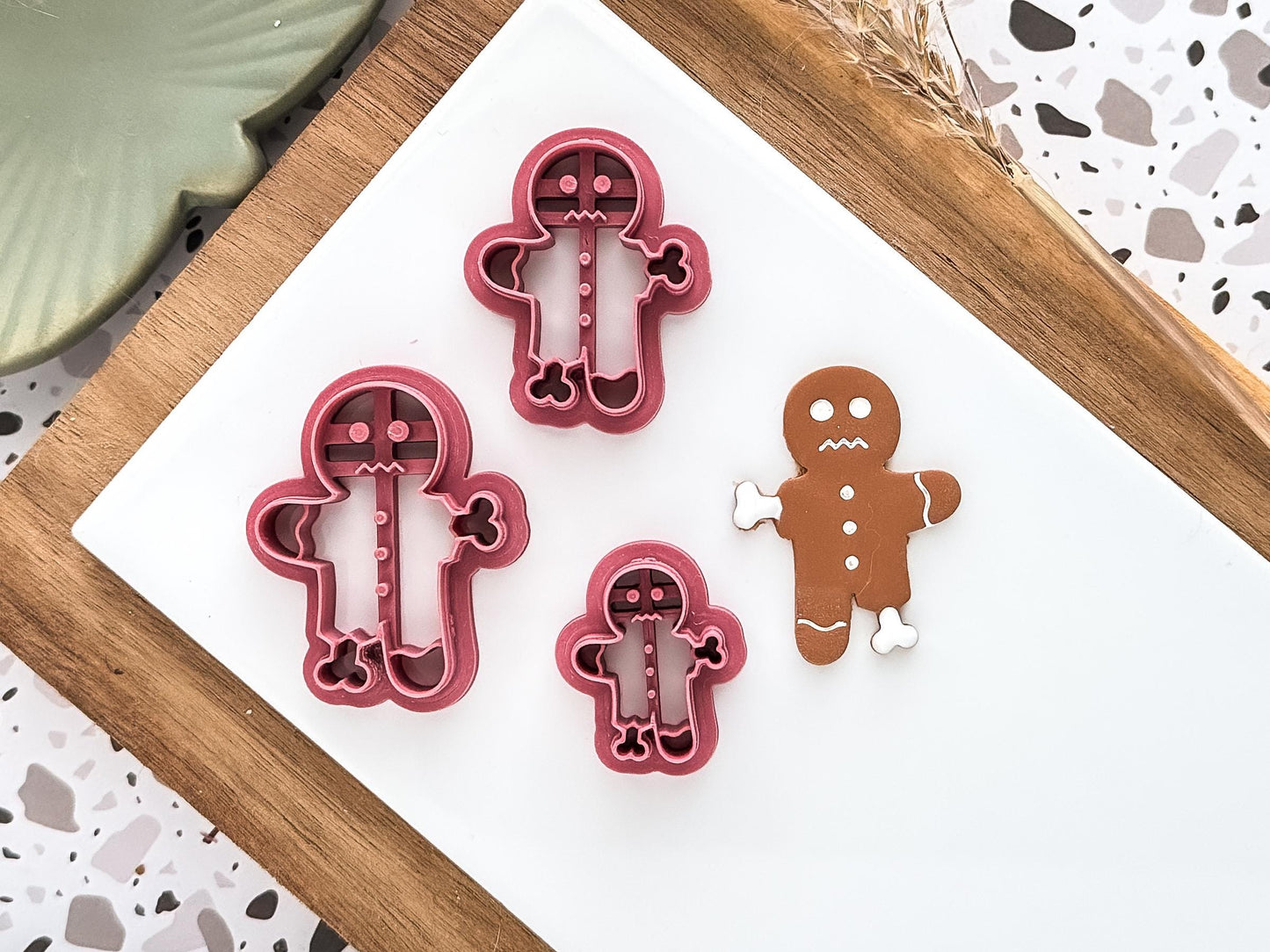 Zombie Gingerbread Man Cutter: Gothic Christmas Design For Polymer Clay, 2.5 - 4.5 cm-Halloween / Goth Cutters