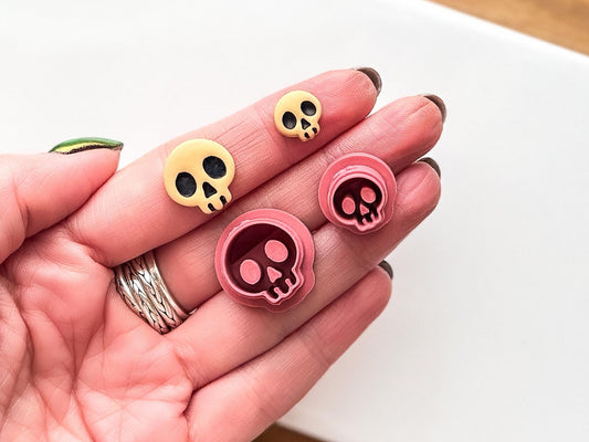 Skull Clay Cutter 3, Small Halloween or Gothic Polymer Clay Tool, 1 - 1.5 cm-Halloween / Goth Cutters