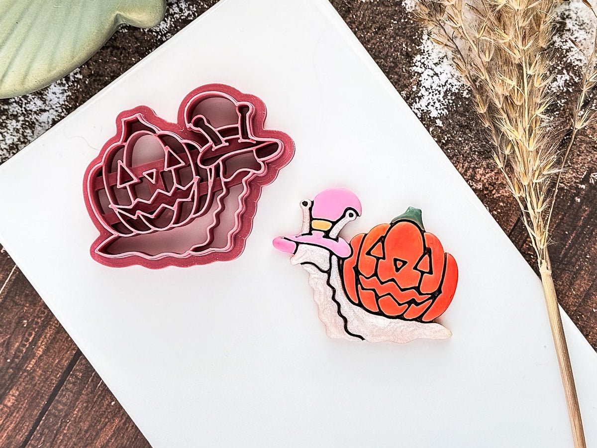 Snail With Pumpkin Shell Clay Cutter, Various sizes and Mirrored Options Available-Halloween Clay Cutters
