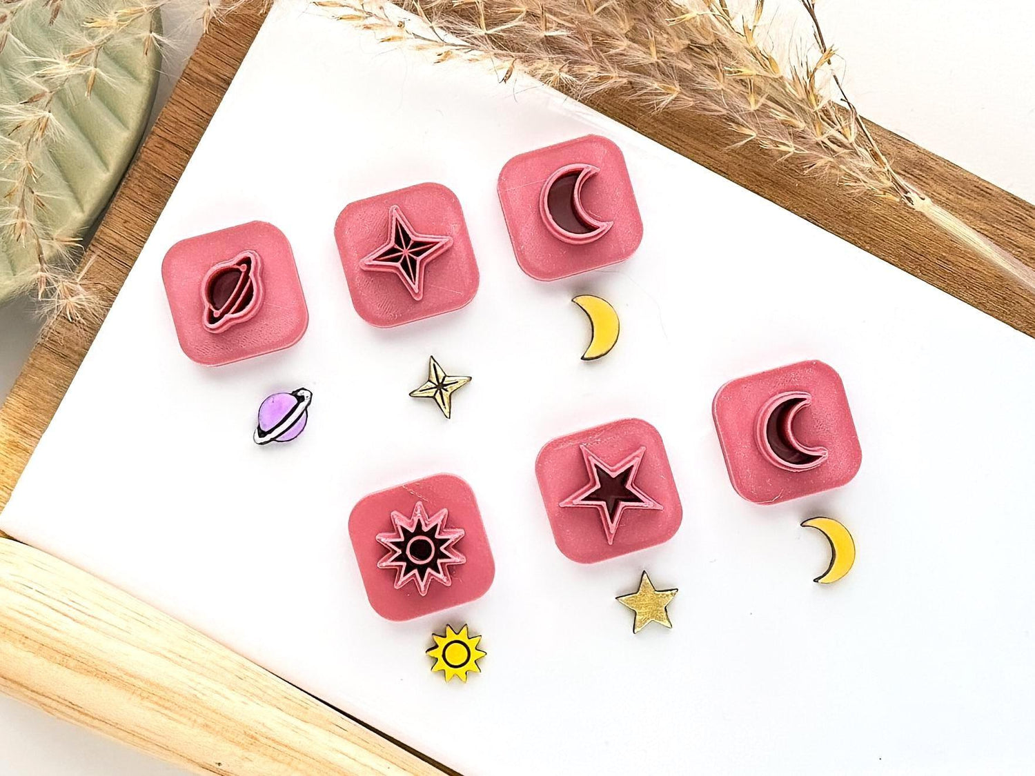 Set of 6 micro clay cutters 