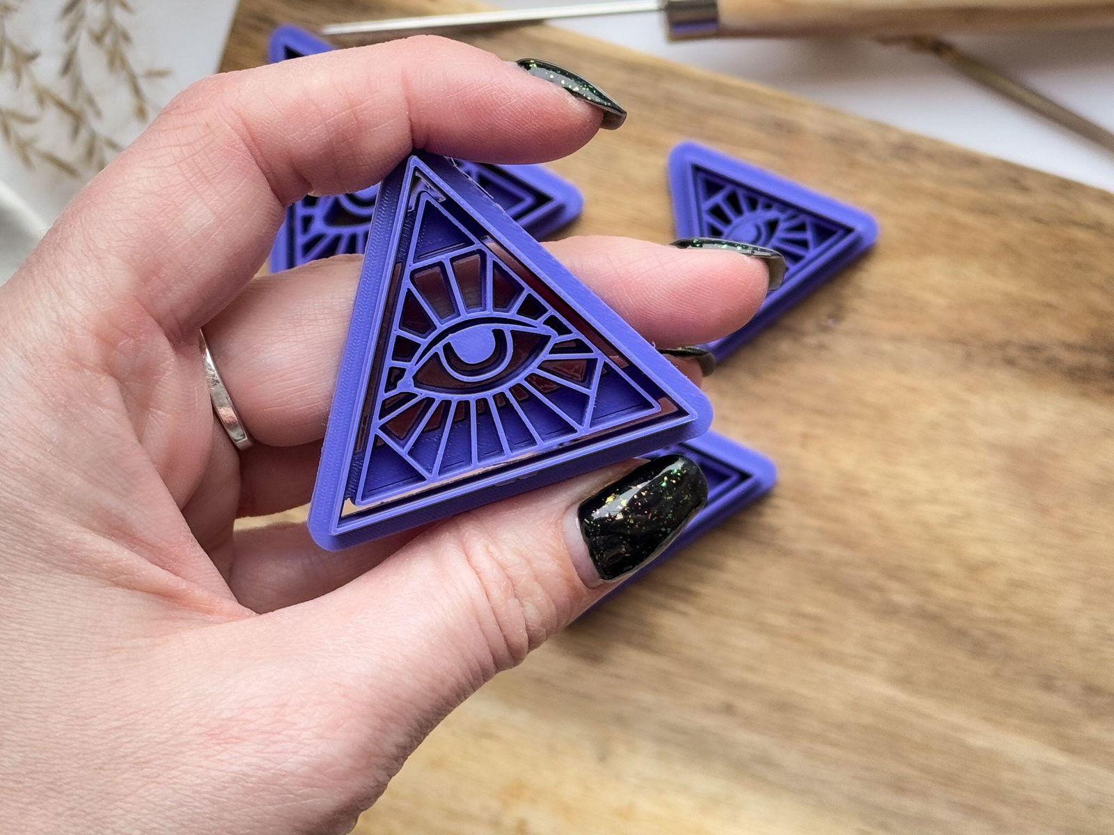 Mystical All Seeing Eye Clay Cutter - Fabled Cutters