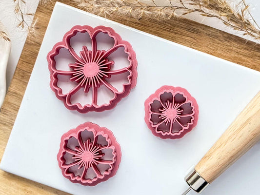 Scalloped Edge Flower Clay Cutter - Fabled Cutters