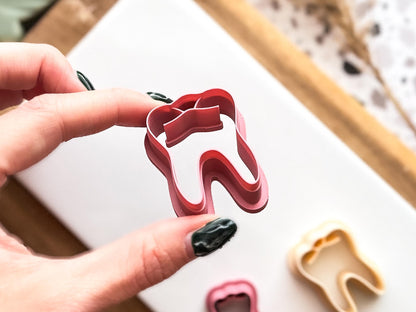 Tooth Clay Cutter: Molar Tooth Polymer Clay Tool, 2 - 4.5 cm-Halloween / Goth Cutters