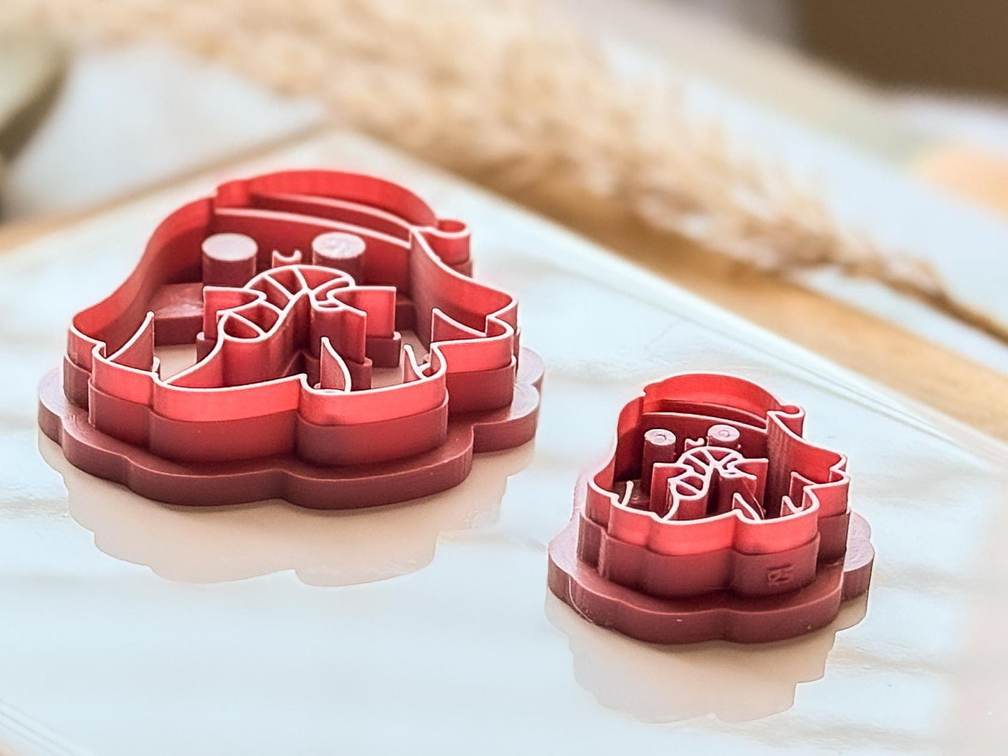 Spooky Christmas Clay Cutter: Ghost With Candy Cane and Santa Hat, 2.5 - 4.5 cm-Christmas / Winter