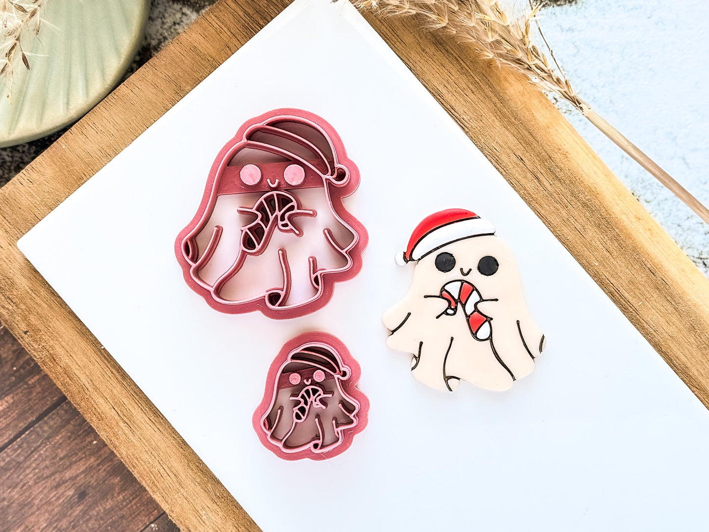 Spooky Christmas Clay Cutter: Ghost With Candy Cane and Santa Hat, 2.5 - 4.5 cm-Christmas / Winter