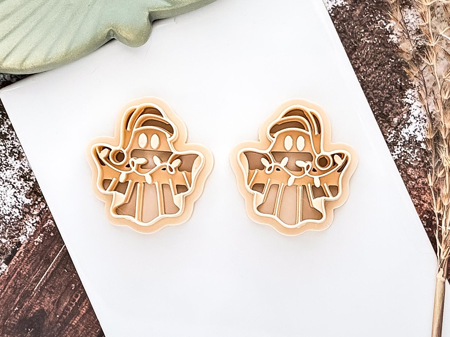 Clay Cutter - Ghost With Christmas Lights Design, Spooky Festive Tool For Polymer Clay-Christmas Clay Cutters