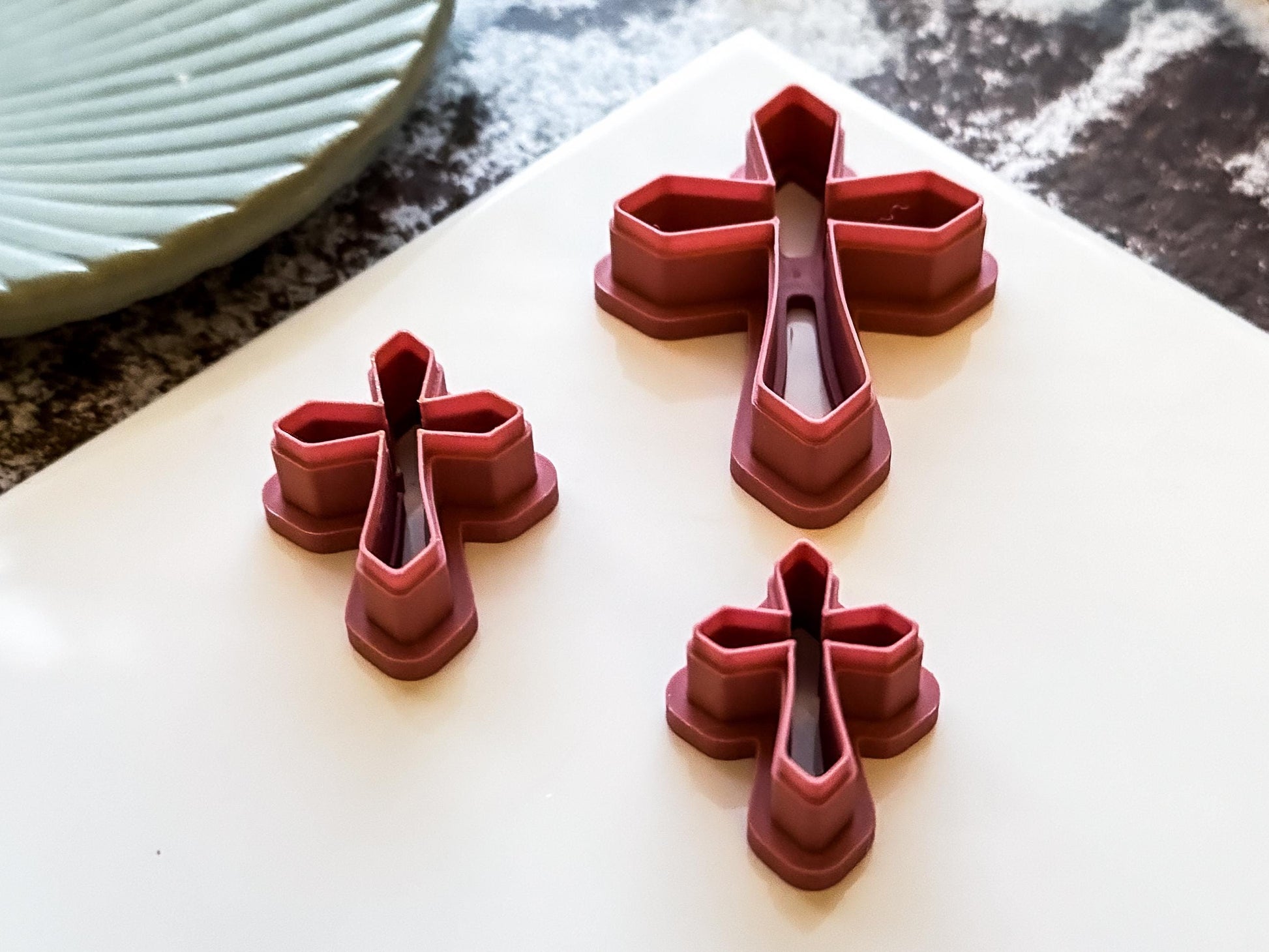 Cross Clay Cutter 1 - Rounded Point Cross Shaped Cutter for Polymer Clay, Metal Clay, Fondant, Various Sizes-Basic Clay Cutters