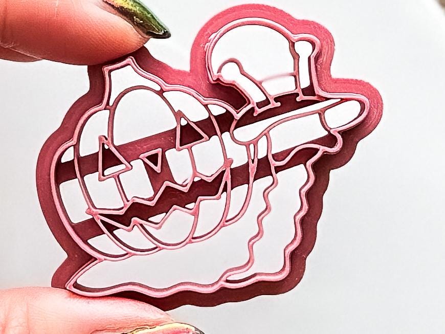 Snail With Pumpkin Shell Clay Cutter, Various sizes and Mirrored Options Available-Halloween Clay Cutters