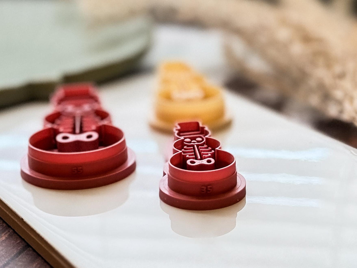 Clay Cutter - Skeleton Snowman with Top Hat, Spooky Festive Tool For Polymer Clay-Christmas Clay Cutters