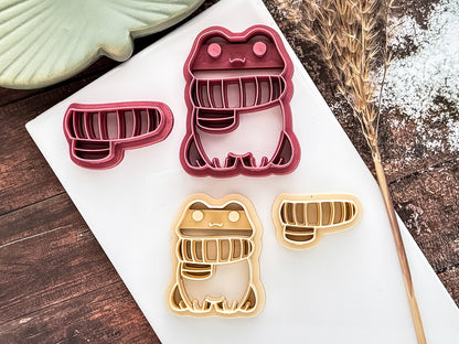 Winter Frog Clay Cutter, Sitting Frog With Separate Scarf For Polymer Clay & Fondant, 3-5 cm-Autumn Clay Cutters
