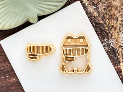 Winter Frog Clay Cutter, Sitting Frog With Separate Scarf For Polymer Clay & Fondant, 3-5 cm-Autumn Clay Cutters