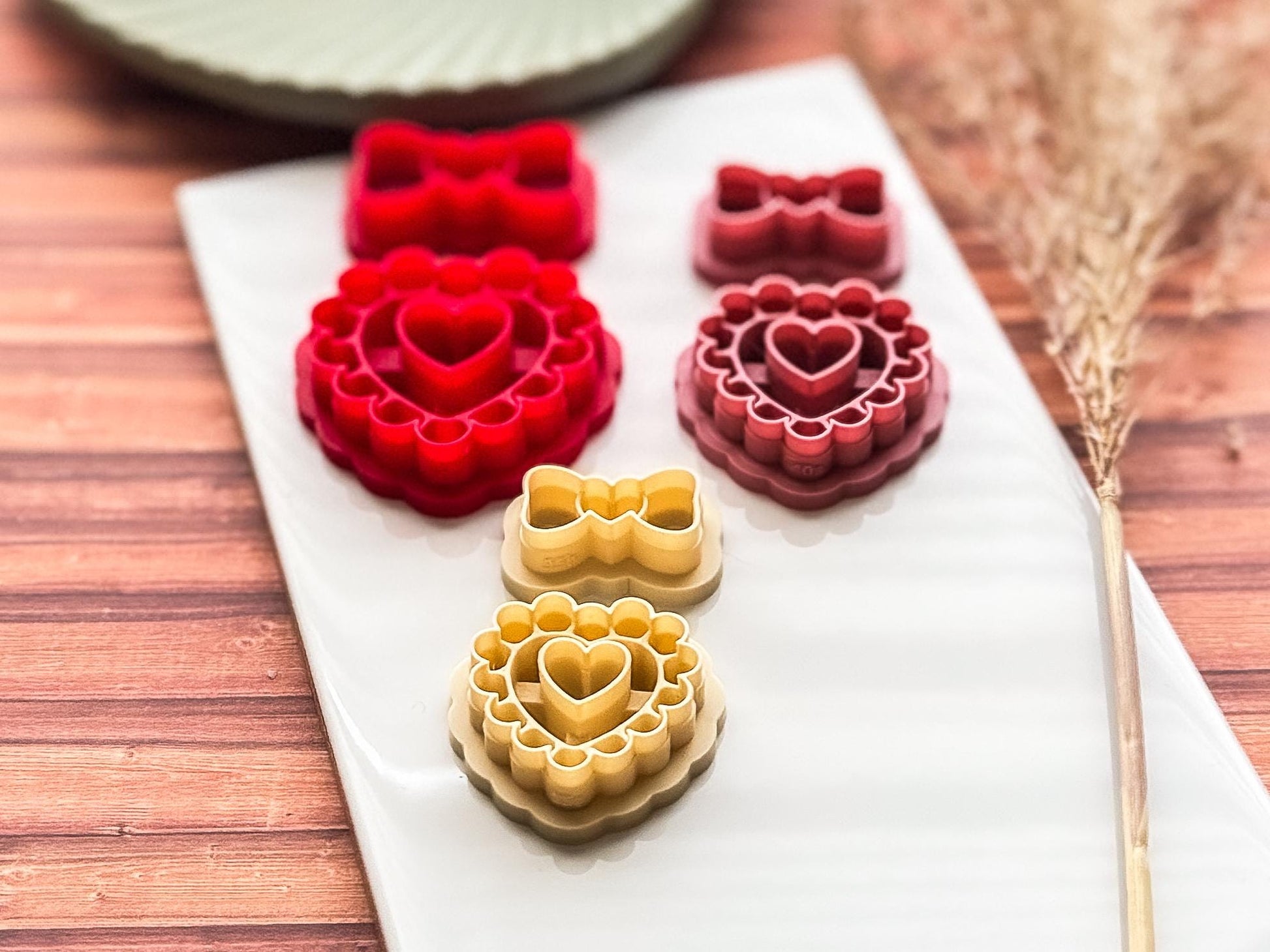 Heart Clay Cutter With Pearls And Bow, For Polymer Clay Earring Making & Fondant Decorations-Valentines Clay Cutters