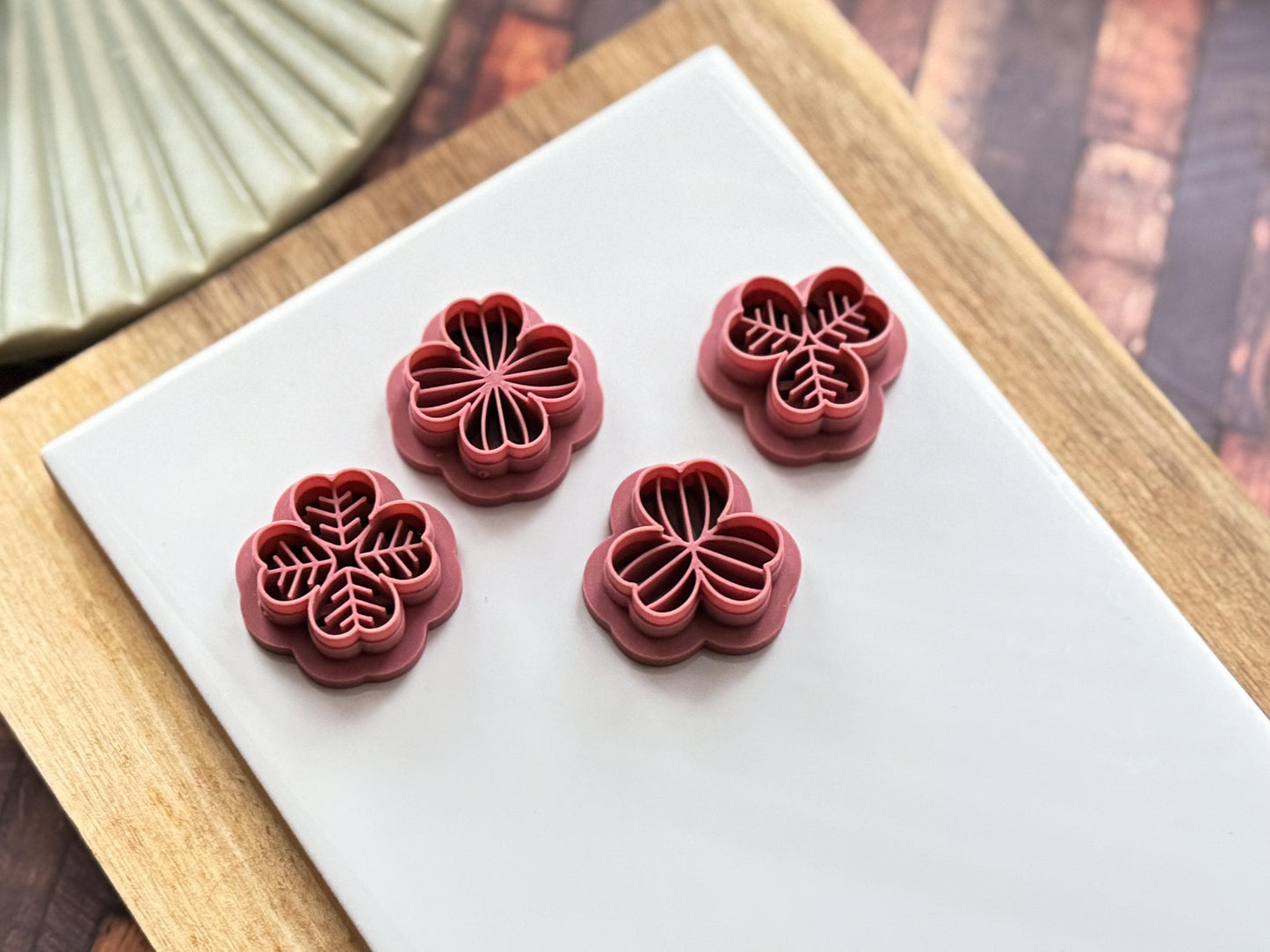 Clover Leaf Clay Cutter Set, Mixture of 4 Leaf & 3 Leaf Designs-Animal & Nature Cutters