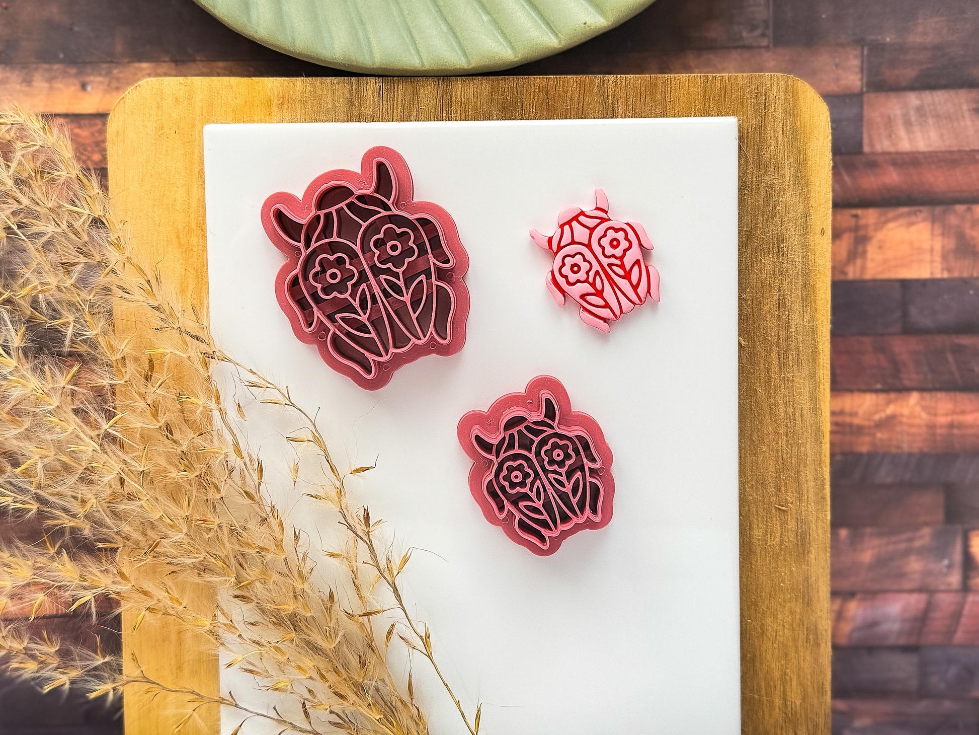 Folk Floral Beetle Cutter, Botanical Themed Clay & Fondant Tool-Animal & Nature Cutters