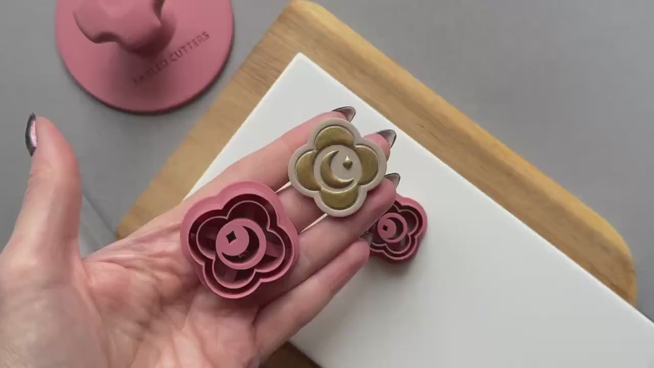 Celestial Medallion Clay Cutter video showing all angles of cutter